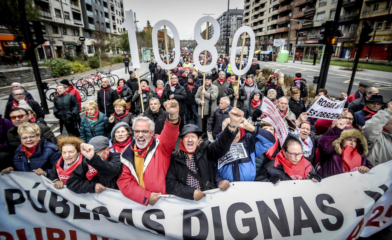 Una de las marchas ha partido desde el Palacio de Congresos Europa de Vitoria.