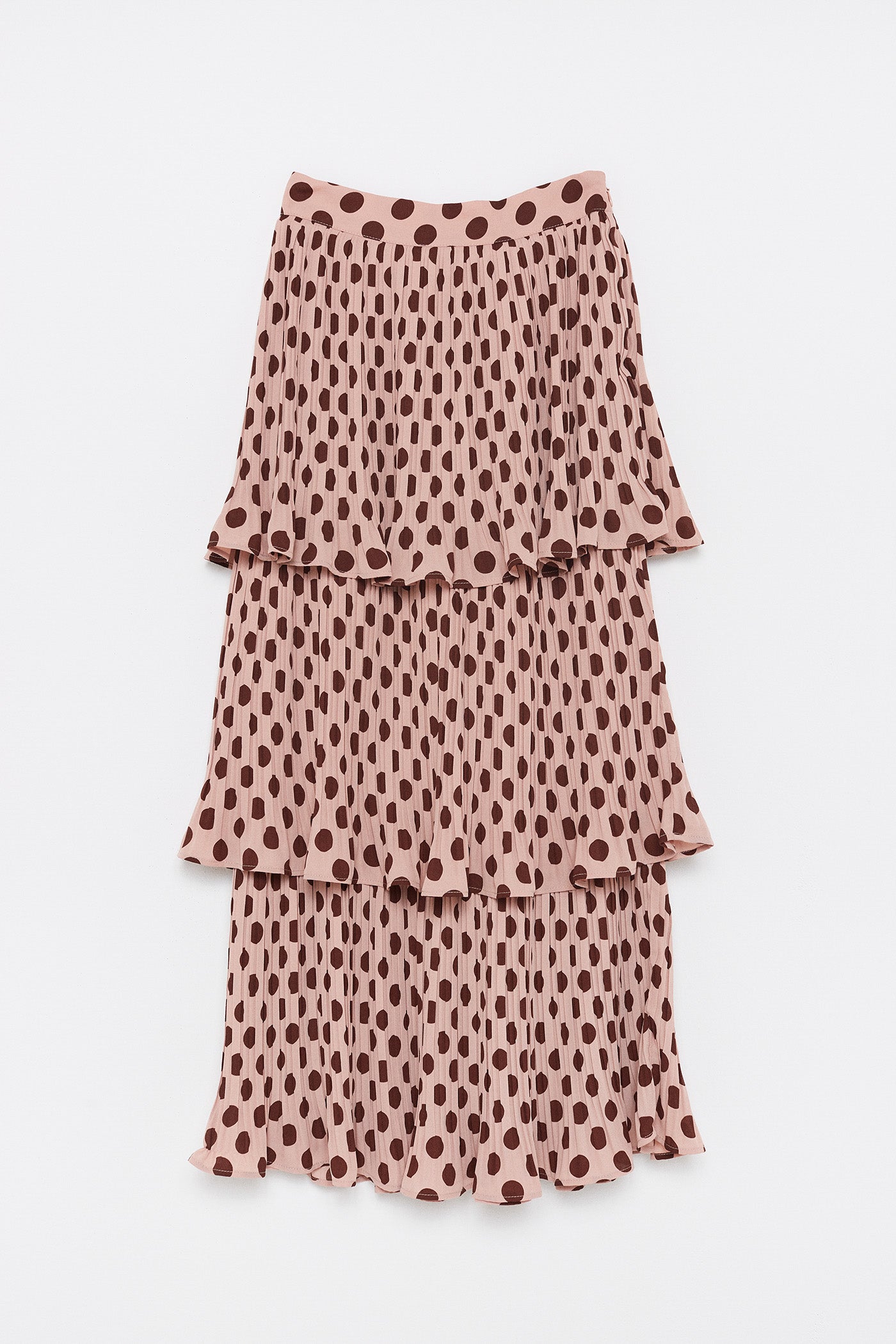 Falda de volantes y lunares, de Sfera (35,99 euros).