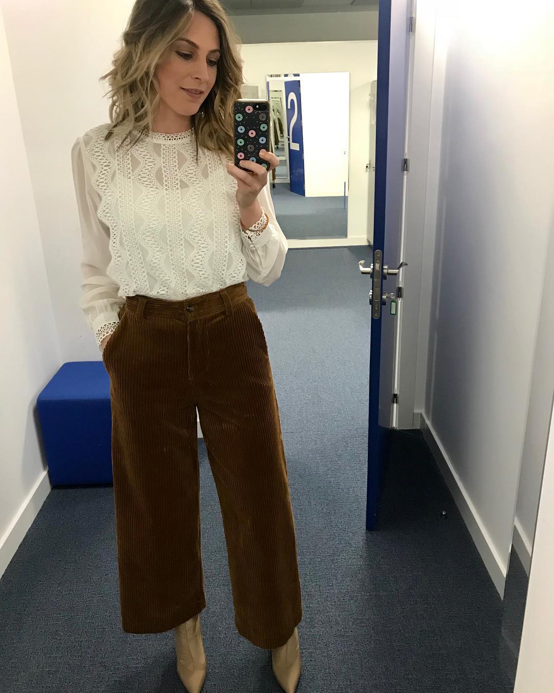 Fotos: El armario de... June Ansoleaga: «Todavía no he pensado qué ponerme en Navidad»