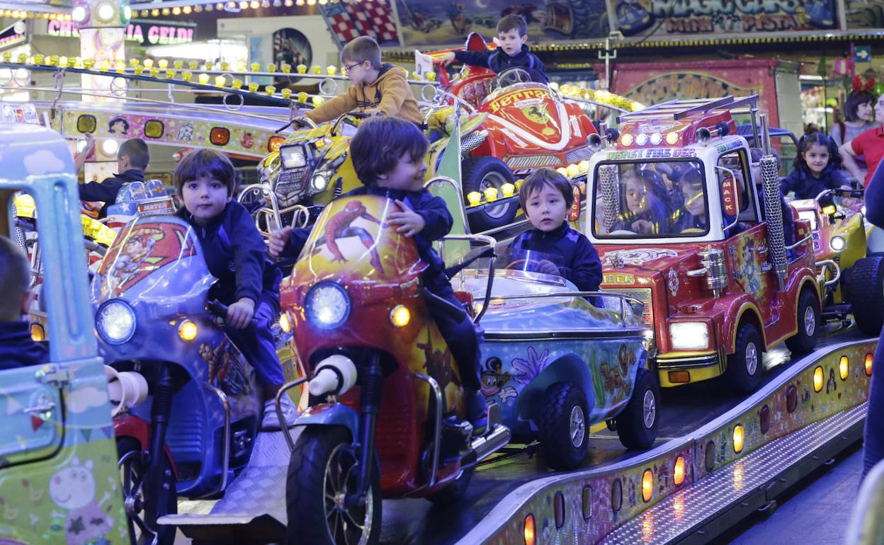 En el primer día numerosos colegios de la provincia han visitado las instalaciones para disfrutar de una jornada de ocio.