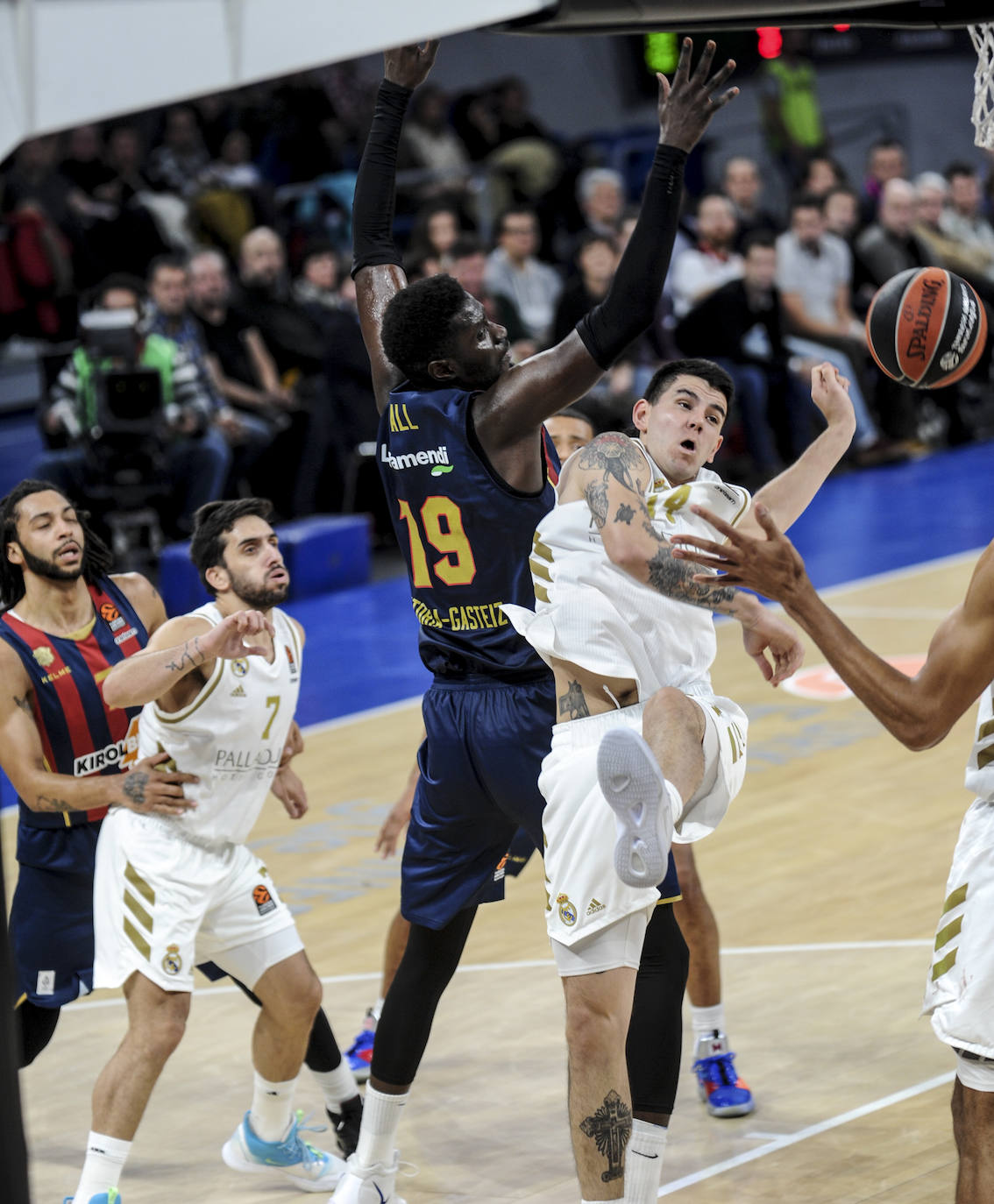 Fotos: Las fotos del Baskonia - Real Madrid