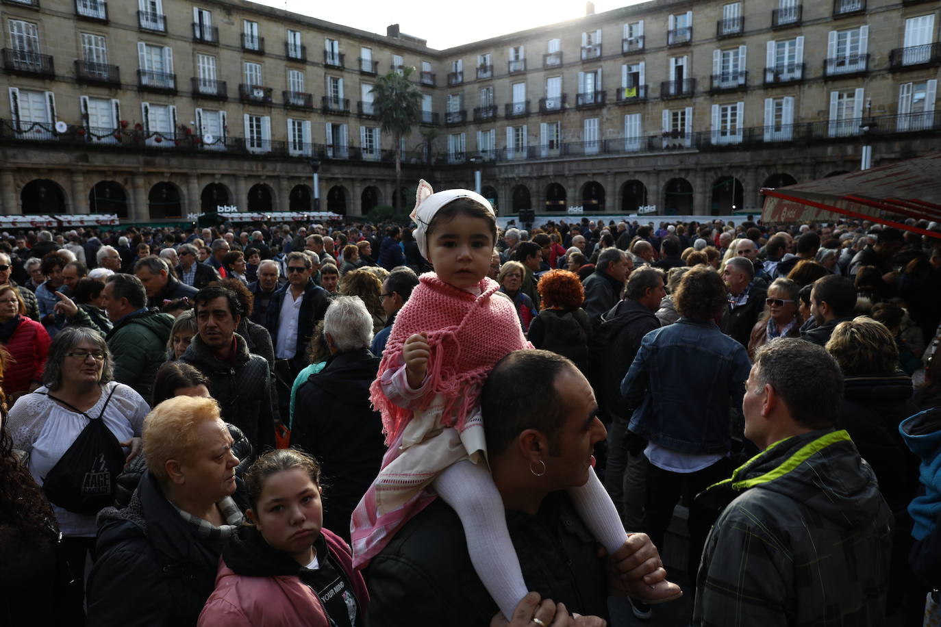 La plaza Nueva, abarrotada.