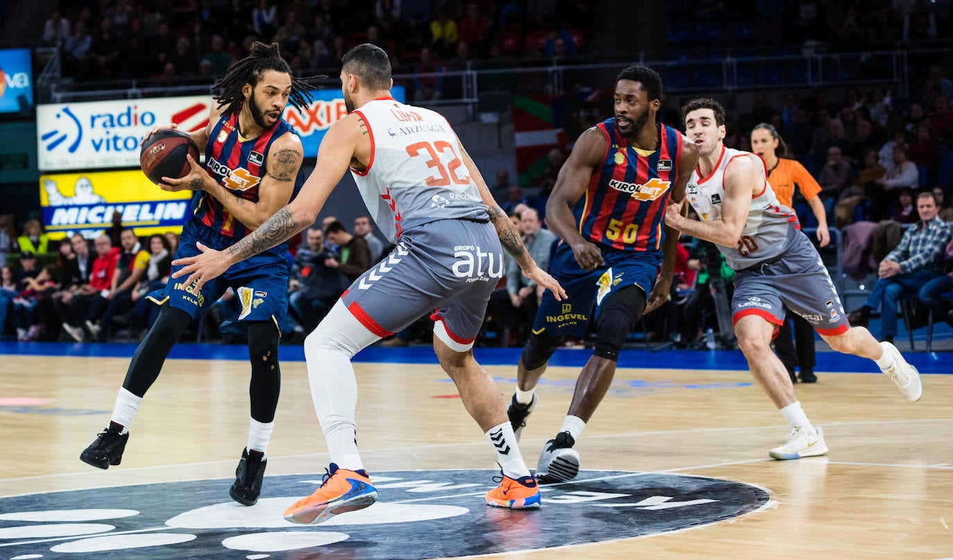 Fotos: Las mejores imágenes del Baskonia - Burgos