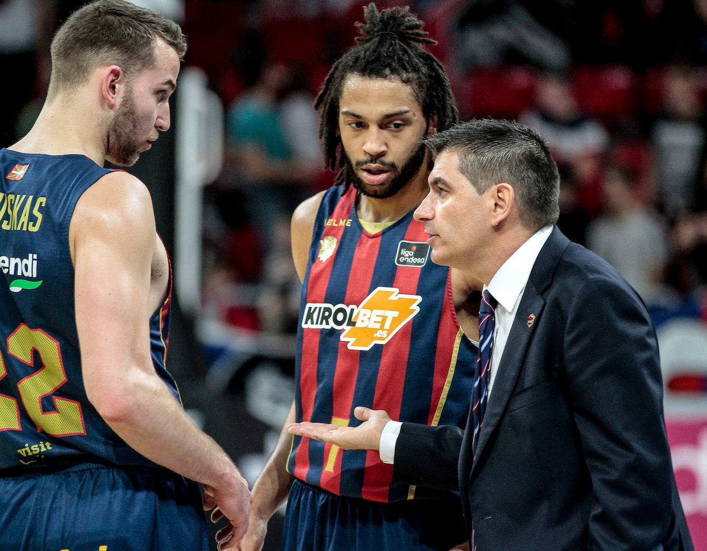 Fotos: Las mejores imágenes del Baskonia - Burgos