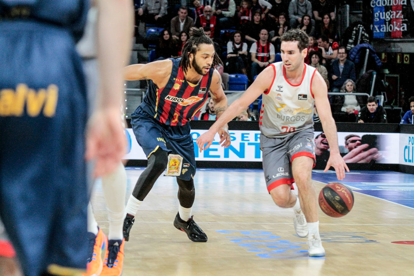 Fotos: Las mejores imágenes del Baskonia - Burgos