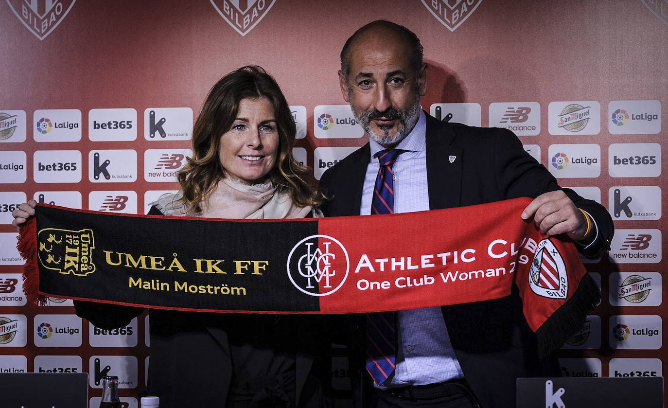 Malin Mostrom, primera jugadora en ganar el 'Athletic One Club Woman'.