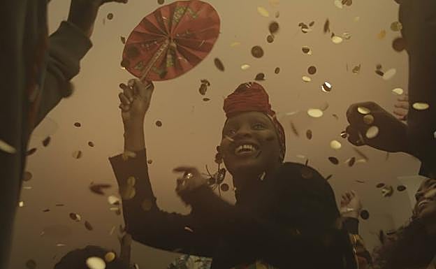 Siete historias ejemplares que emocionan en el mensaje navideño de Bizkaia Dmoda