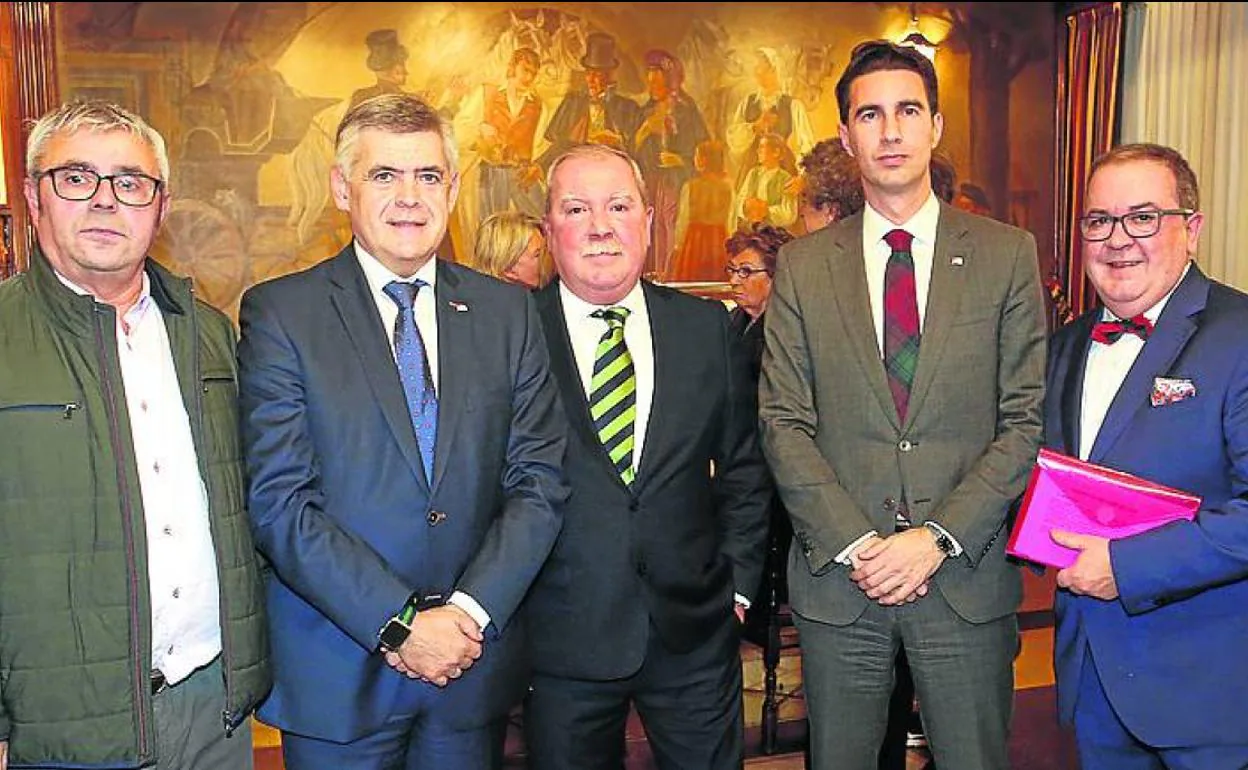 Joserra Taranco, Kepa Odriozola, Agustín Herranz, Xabier Ochandiano y Patxi Herranz.