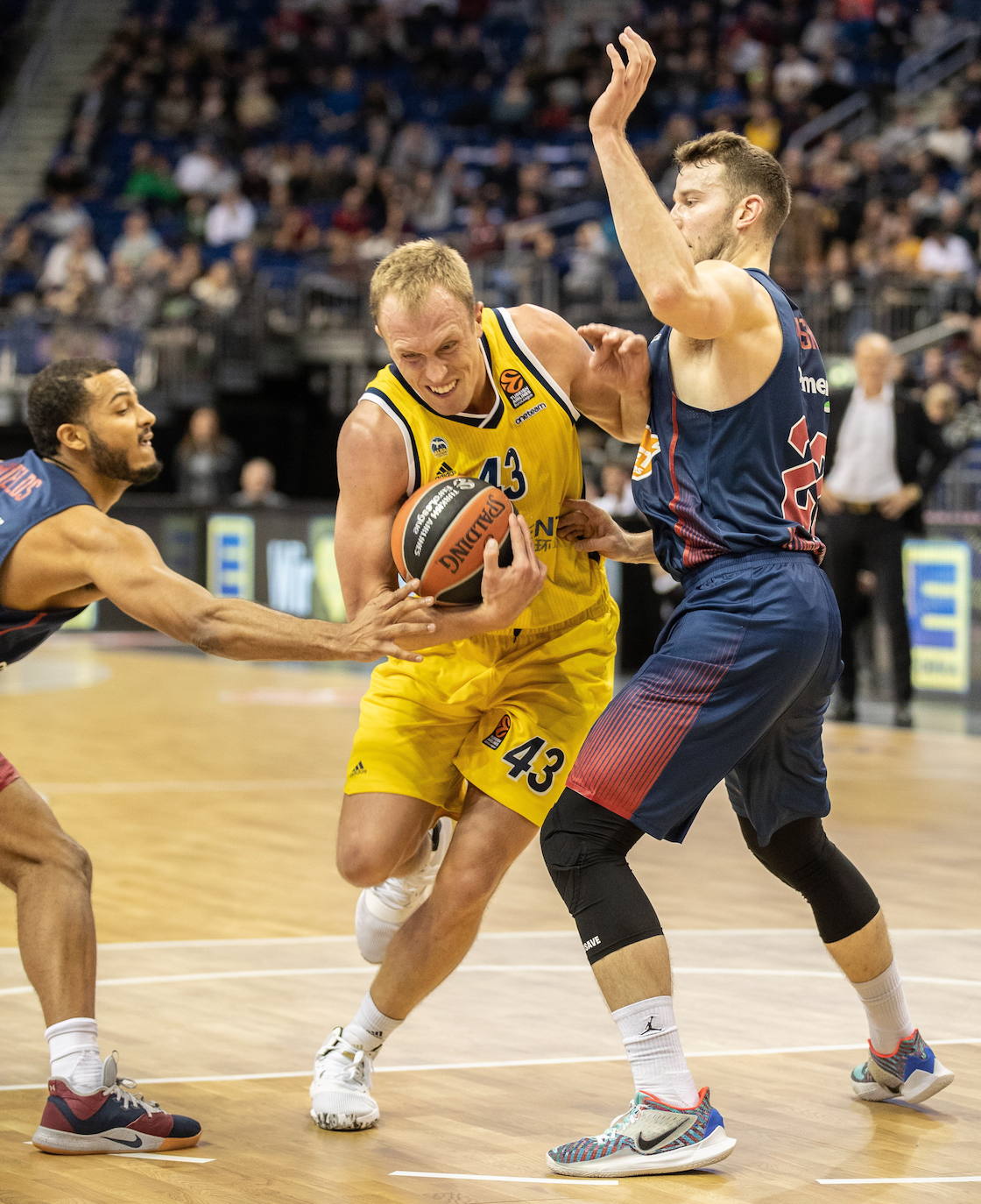 Fotos: Las fotos del Alba Berlín - Baskonia
