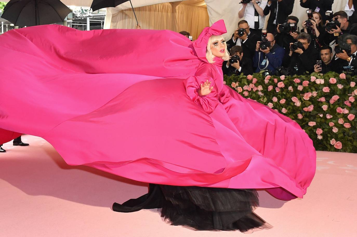 Lady Gaga llega a la gala del Museo de Arte Metropolitano de Nueva York, en Manhattan, 6 de mayo de 2019.