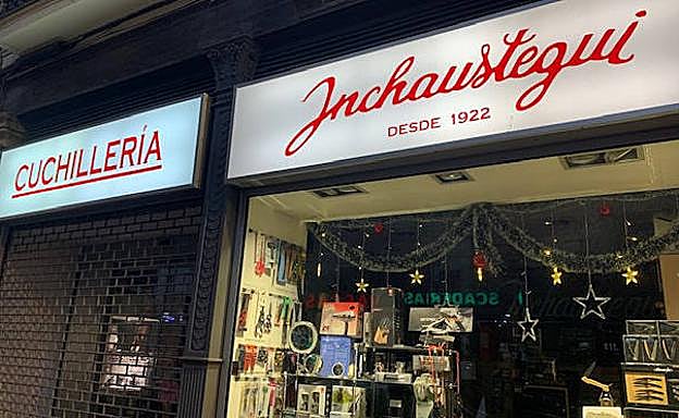 Negocios de leyenda que muestran sus fechas de nacimiento.