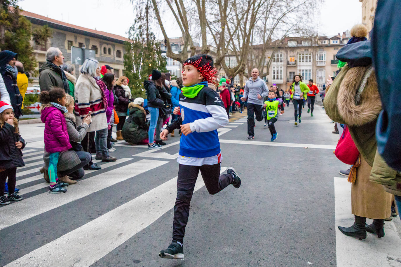 Fotos: Las fotos de la San Silvestre Txiki de Vitoria