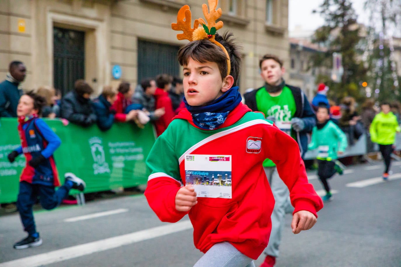 Fotos: Las fotos de la San Silvestre Txiki de Vitoria