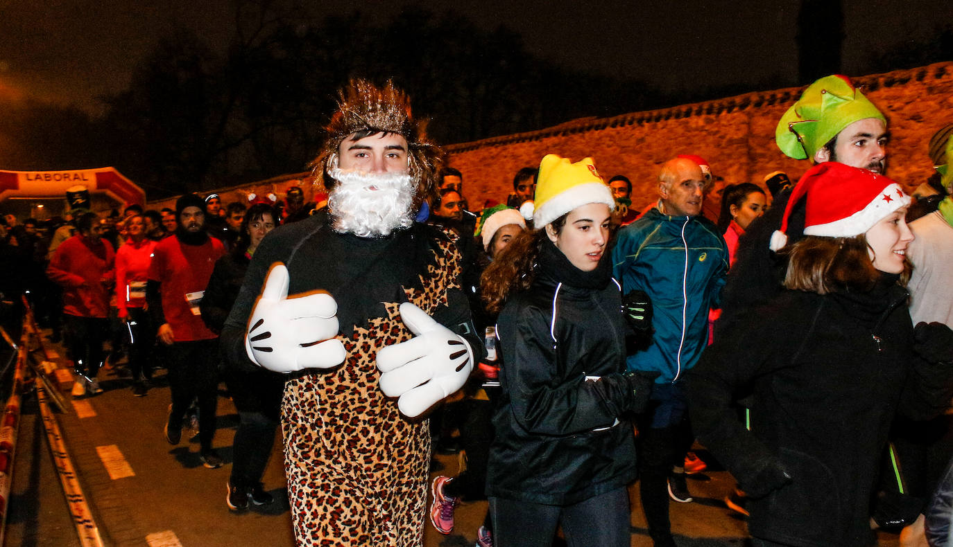 Fotos: Las fotos de la San Silvestre de Vitoria