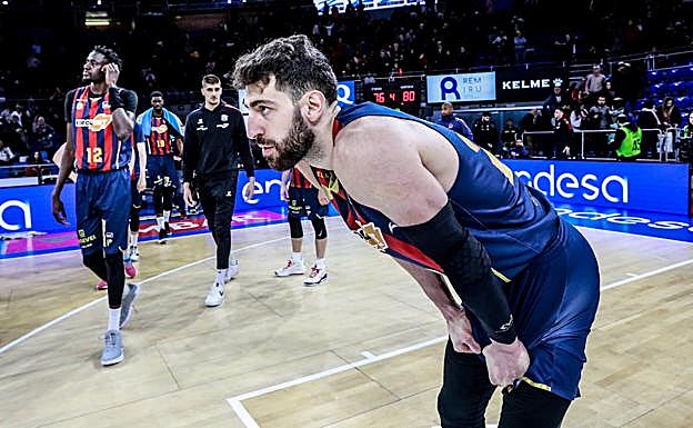 Shengelia, pensativo tras la derrota ante el Manresa.