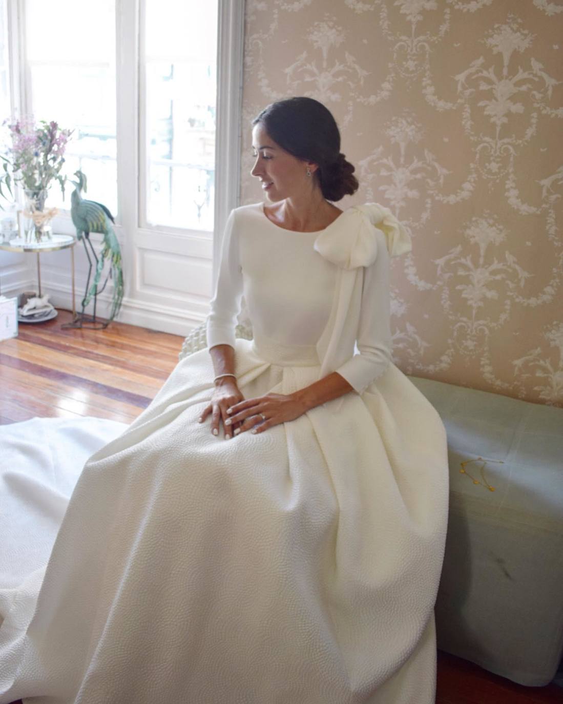 Fotos: La novia que sorprendió con dos looks &#039;made in Euskadi&#039; totalmente distintos en su boda