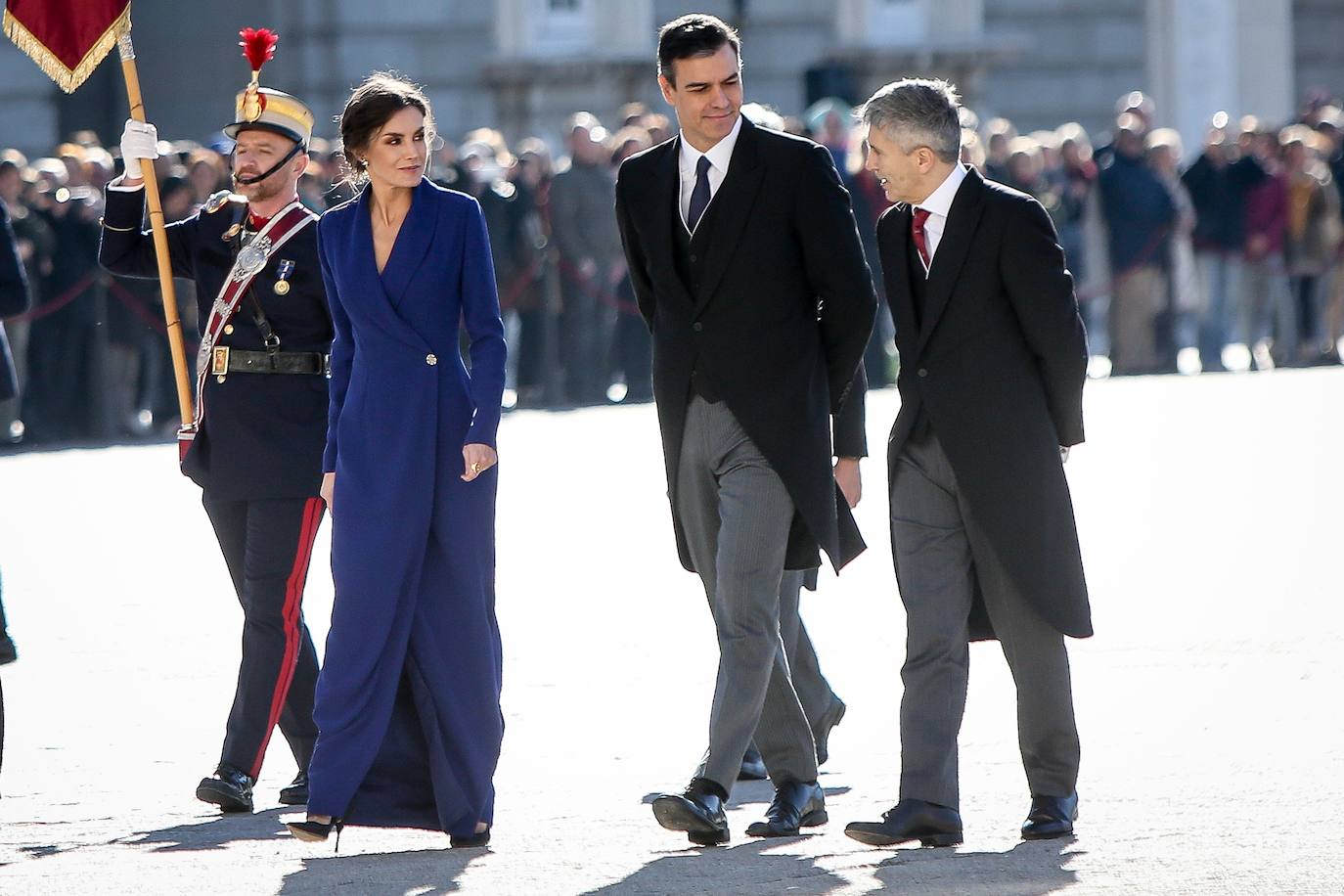 Fotos: El recogido &#039;messy&#039; de Letizia planea ser el peinado de invitada clave de 2020