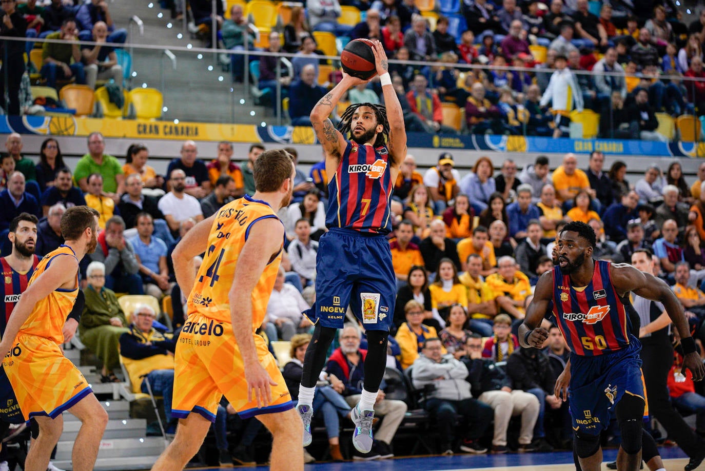 Fotos: Las mejores imágenes del Herbalife Gran Canaria - Kirolbet Baskonia