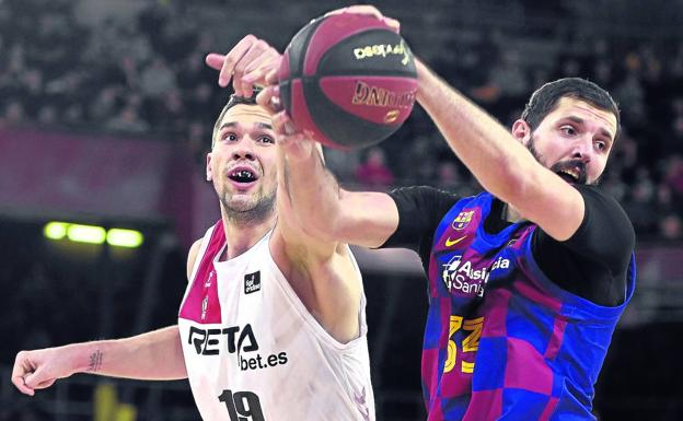 Emir Sulejmanovic no se arrugó, al contrario, en su emparejamiento con Nikola Mirotic en el Palau.