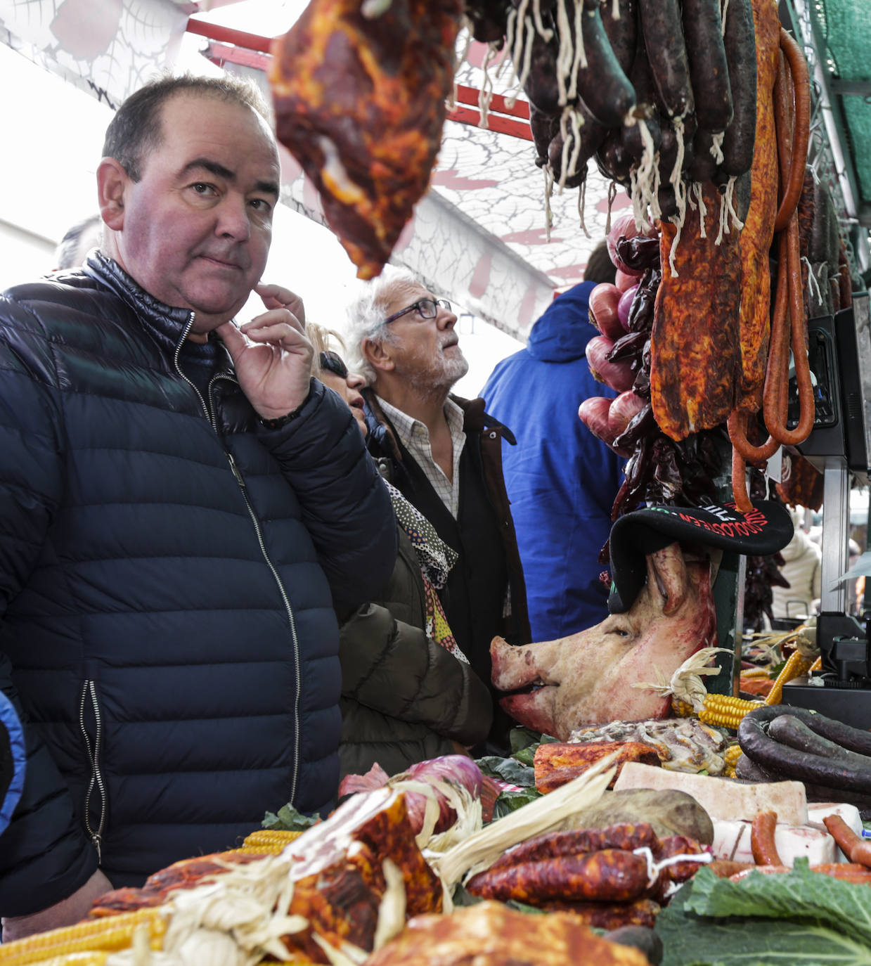 Mungia disfrutó de la tradicional feria con entusiasmo y con la presencia de ilustres invitados como Aitor Elizegi, presidente del Athletic