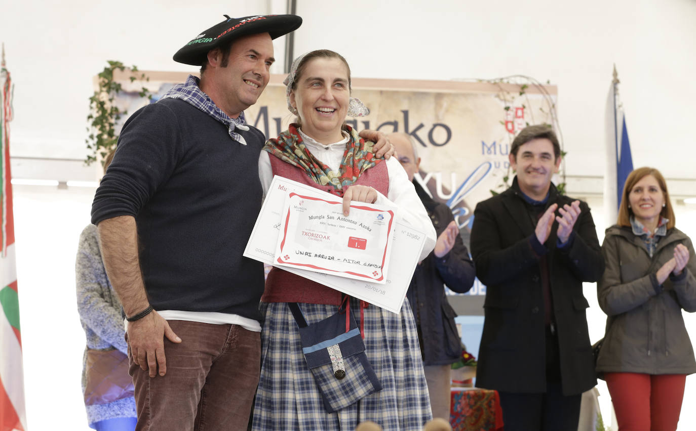 Mungia disfrutó de la tradicional feria con entusiasmo y con la presencia de ilustres invitados como Aitor Elizegi, presidente del Athletic