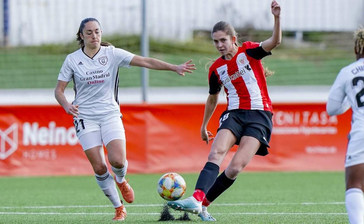 La centrocampista de Durango se estrenó en Madrid el pasado domingo con el primer equipo. 