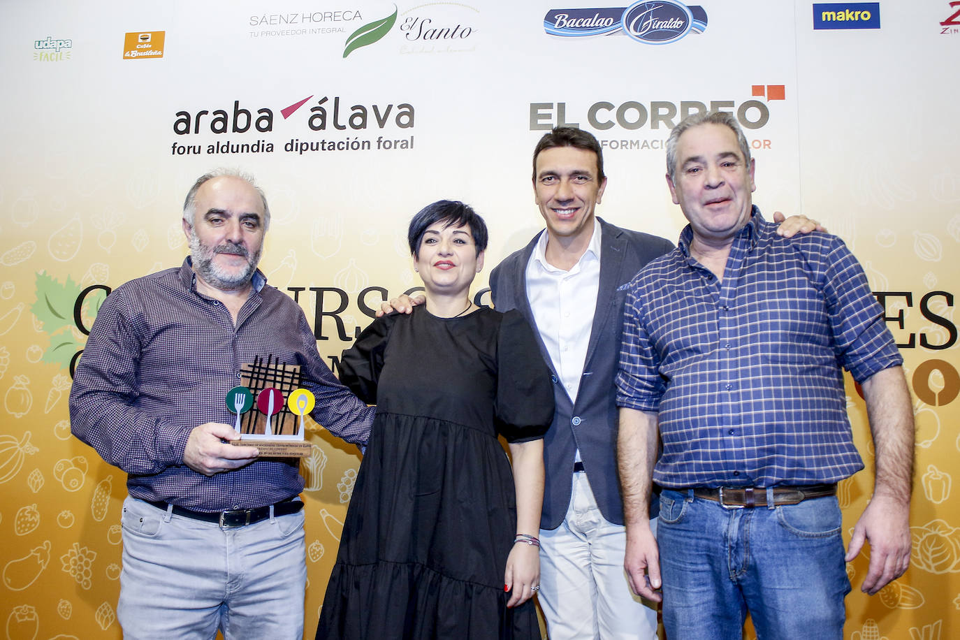 Fotos: Entrega de premios del XXIII Concurso de Sociedades Gastronómicas de Álava EL CORREO
