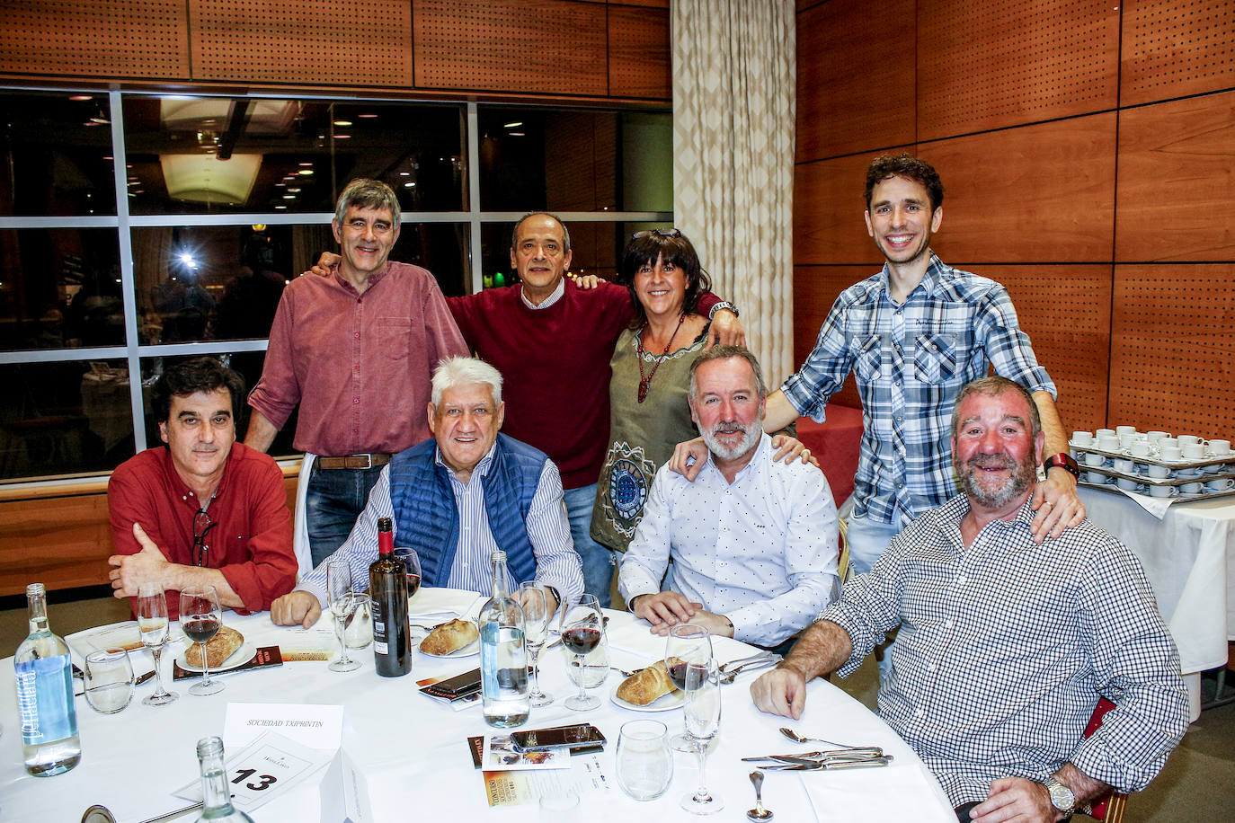 Fotos: Entrega de premios del XXIII Concurso de Sociedades Gastronómicas de Álava EL CORREO