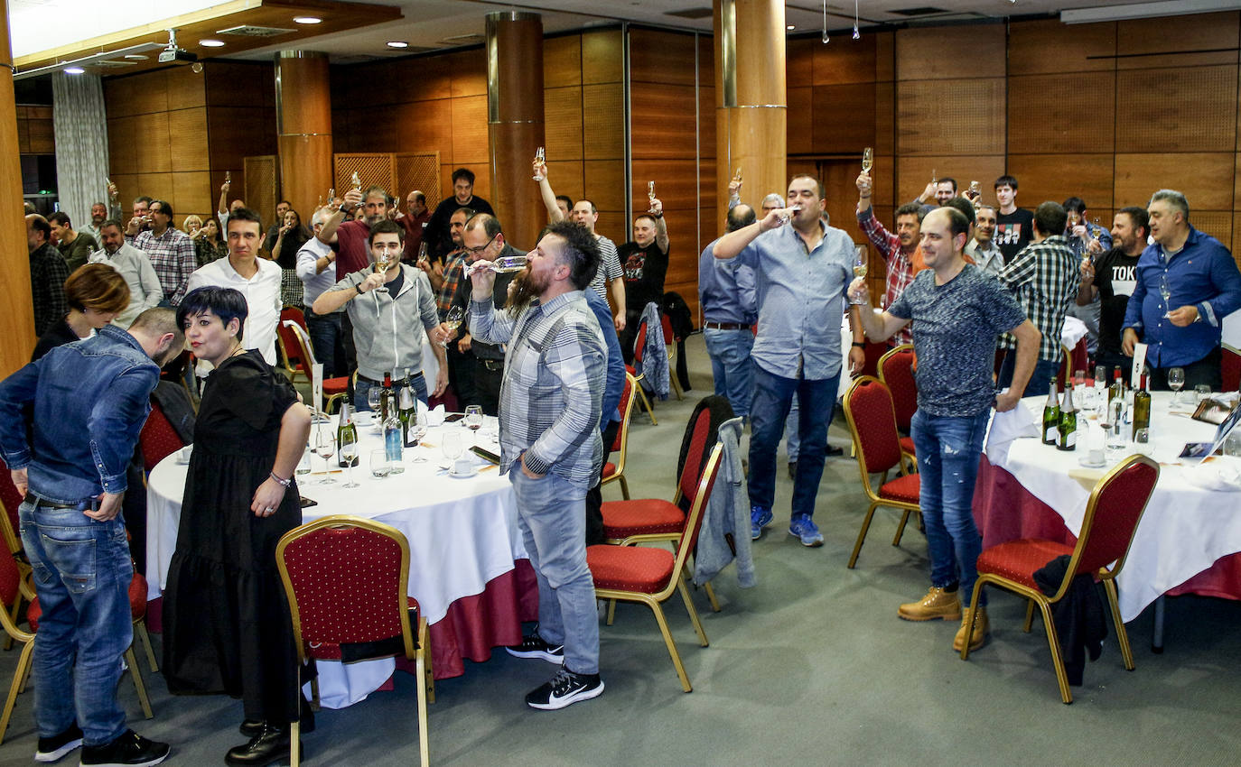 Fotos: Entrega de premios del XXIII Concurso de Sociedades Gastronómicas de Álava EL CORREO