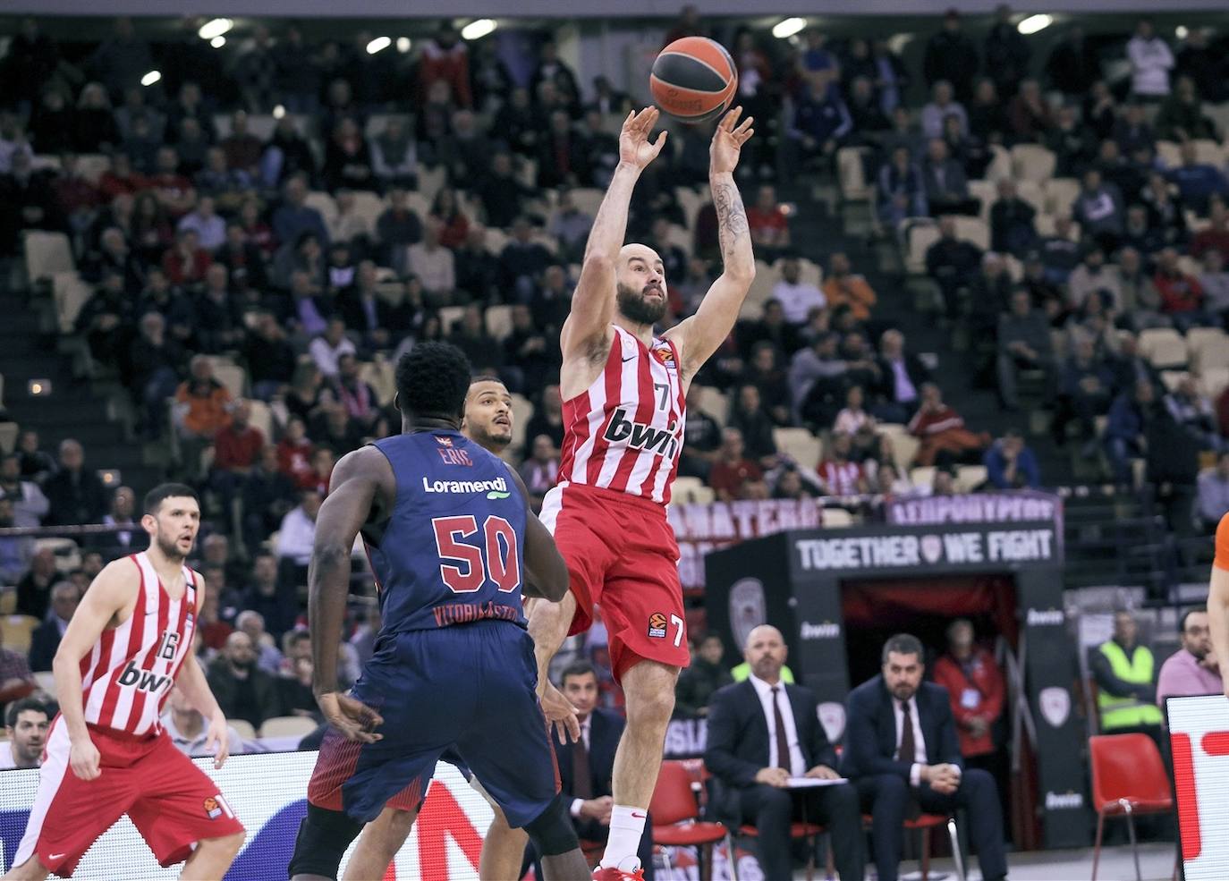 Fotos: Las fotos del Olympiacos - Baskonia