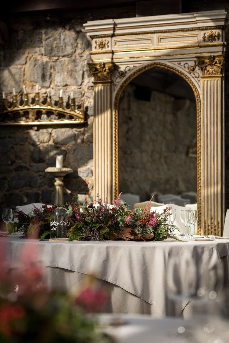 Fotos: La novia vitoriana del vestido viral que se casó en el Castillo de Arteaga