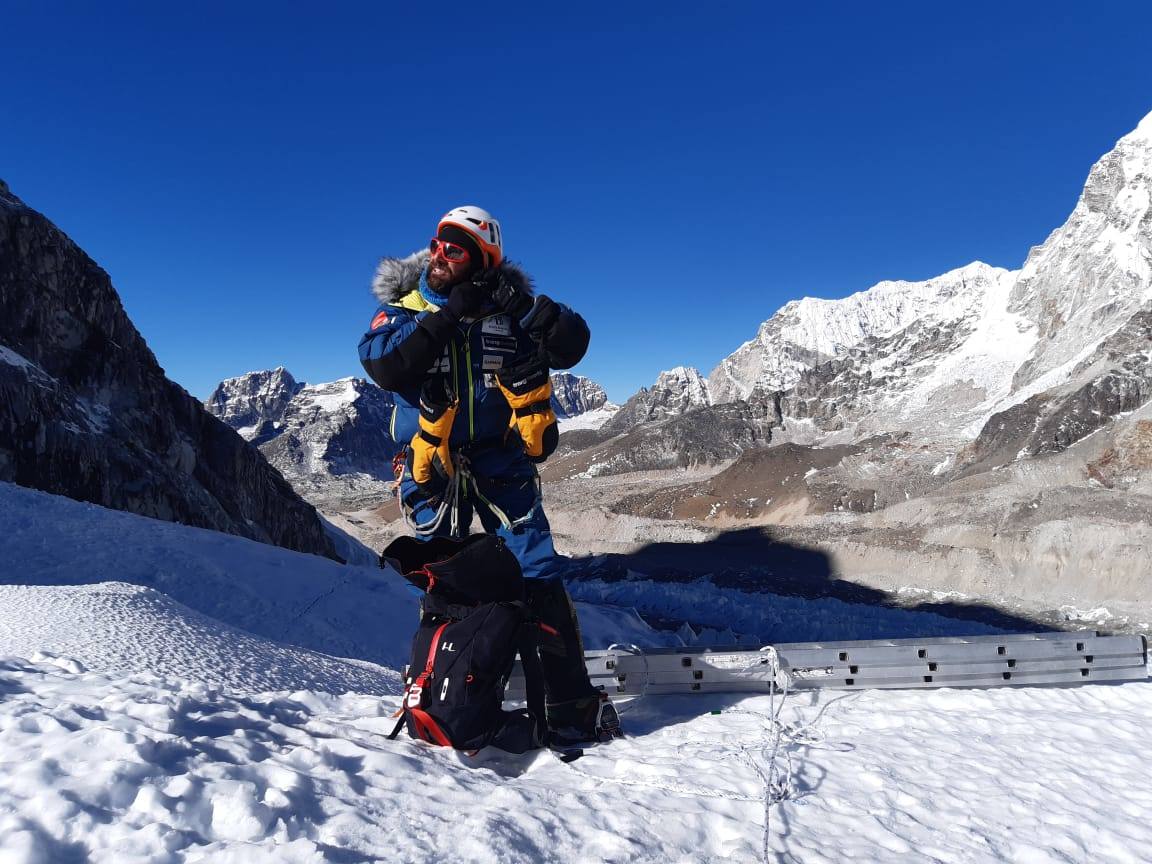 Fotos: Txikon ya está en el Everest