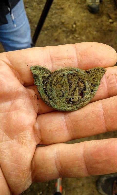 Fotos: Hallan diez esqueletos en la primera fosa carlista de Euskadi