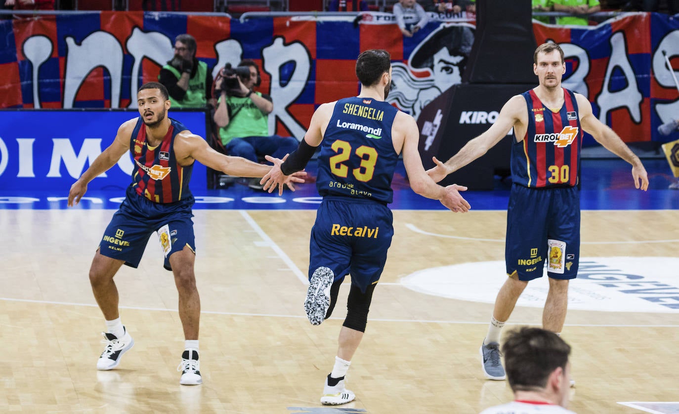 Fotos: Las fotos del Baskonia- Obradoiro