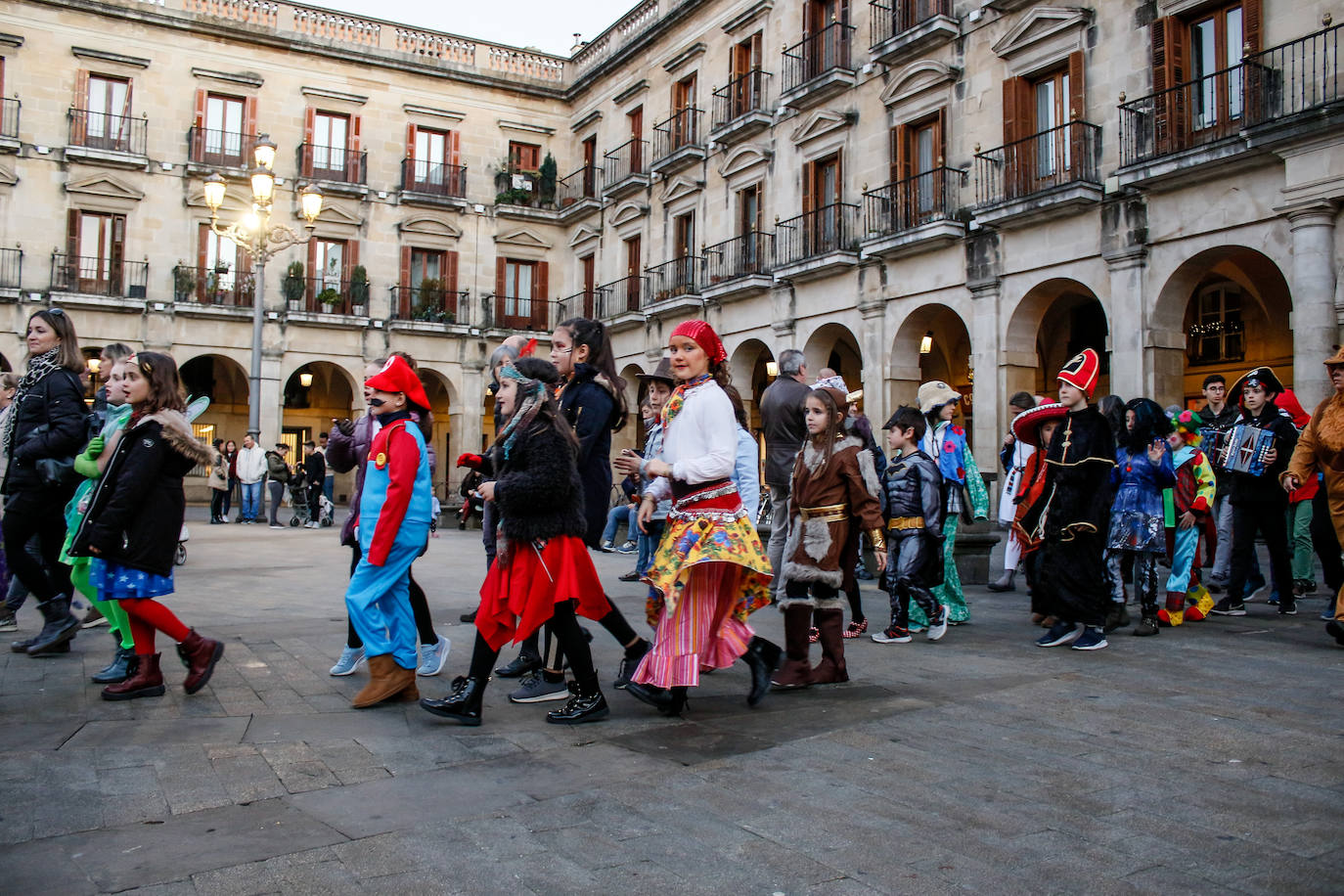 Fotos: Vitoria celebra el Jueves de Lardero