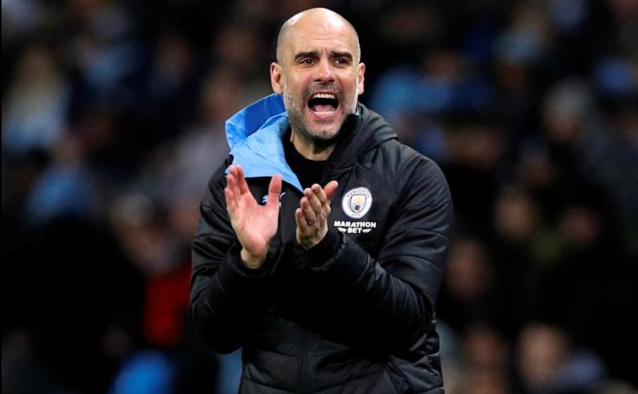 Pep Guardiola, durante un partido del City