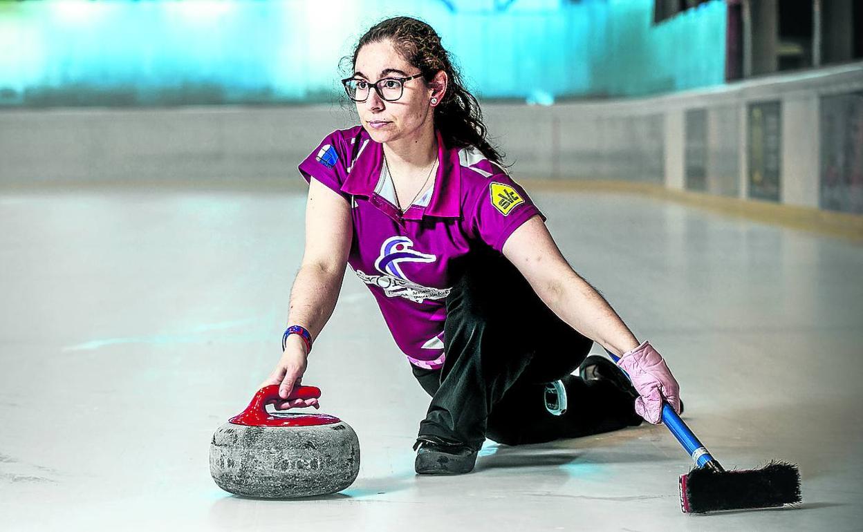 María Fernández, durante uno de sus entrenamientos con el Iparpolo. 