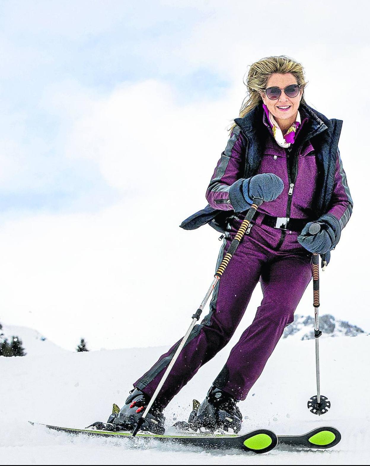 Máxima Zorreguieta muestra su estilo esquiando en la estación austriaca de Lench