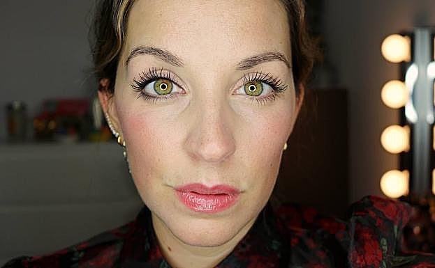 'Tightlining': la técnica de maquillaje de las famosas para hacerte en 2 minutos