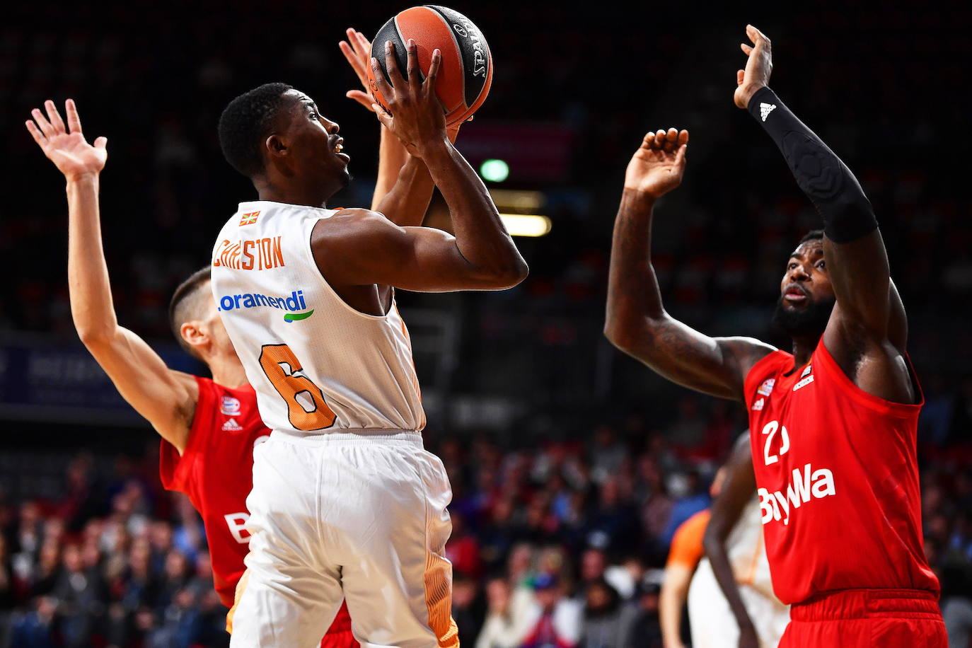 Fotos: El Alba Berlín - Baskonia en imágenes