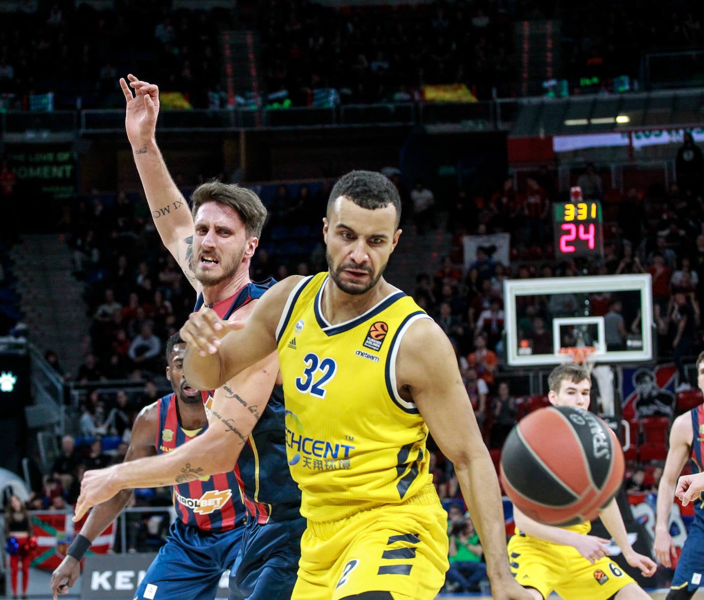 Fotos: Las mejores imágenes del Baskonia - Alba Berlín