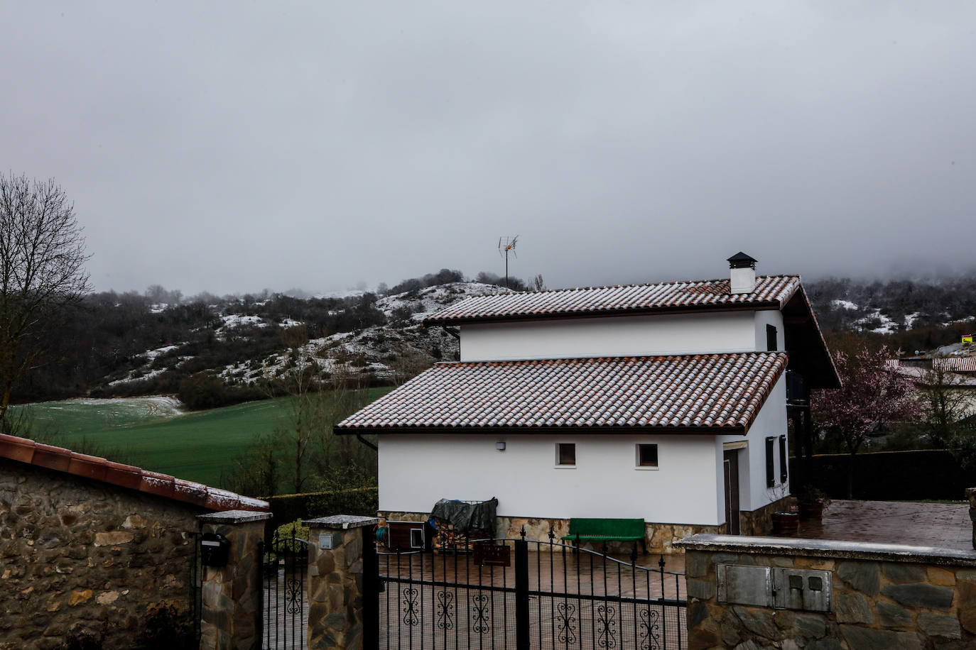 Fotos: La nieve vuelve a Álava