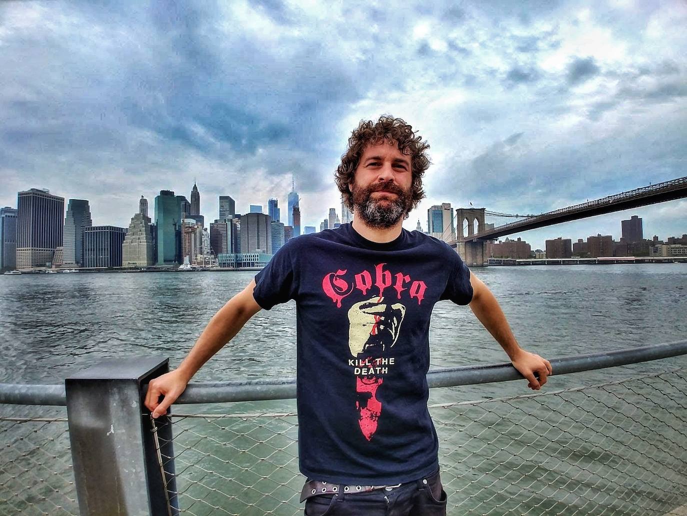 David Gonzalez, Brooklynen, Berri Txarrakekin egindako bira batean.