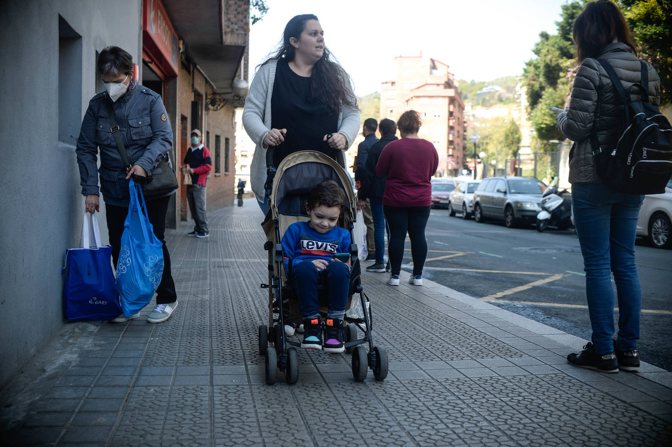 Fotos: «¿Tengo que pintarle en la frente que es un niño autista?»