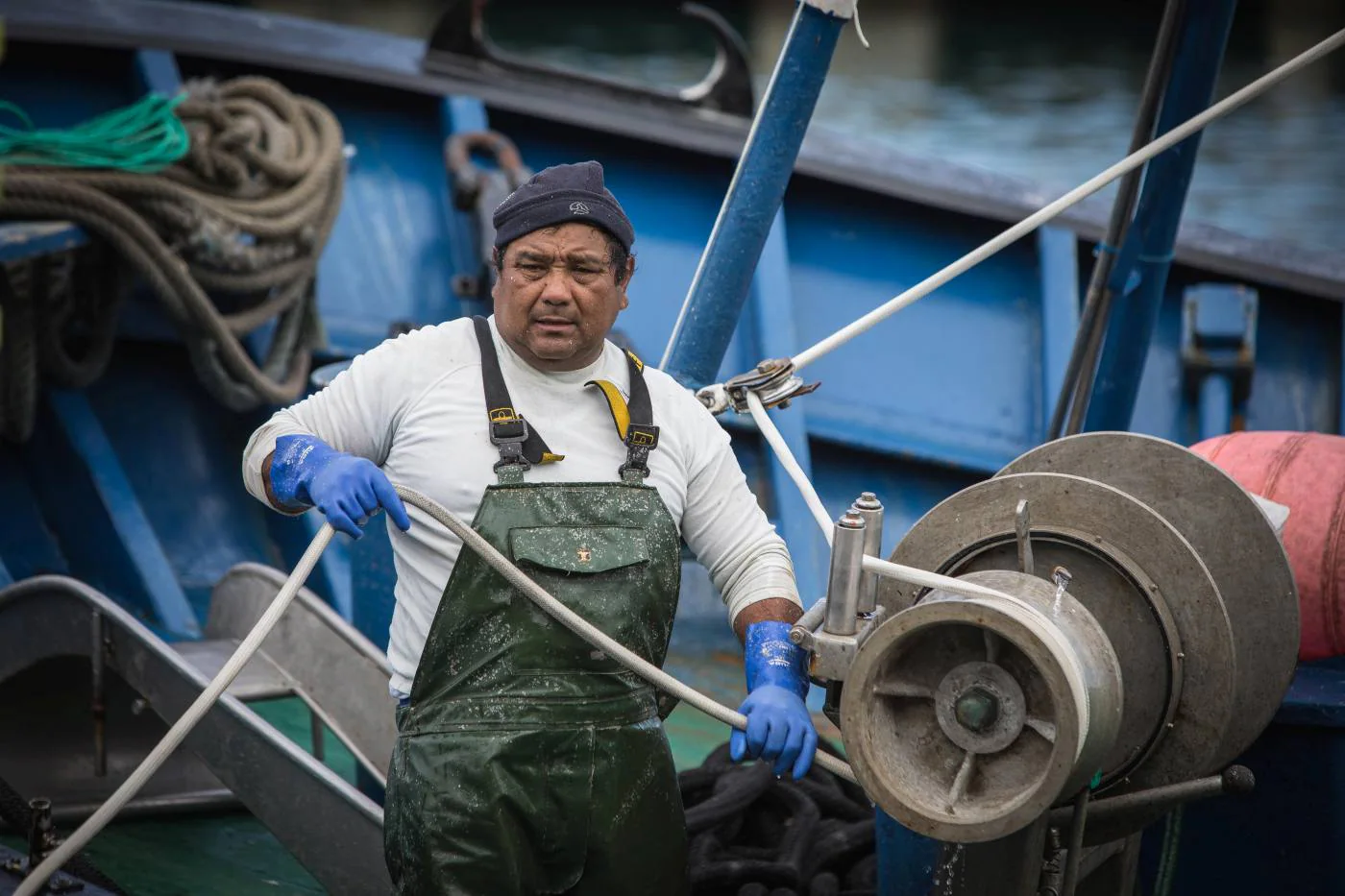 Fotos: La flota artesanal de Bermeo descarga 87 toneladas de verdel