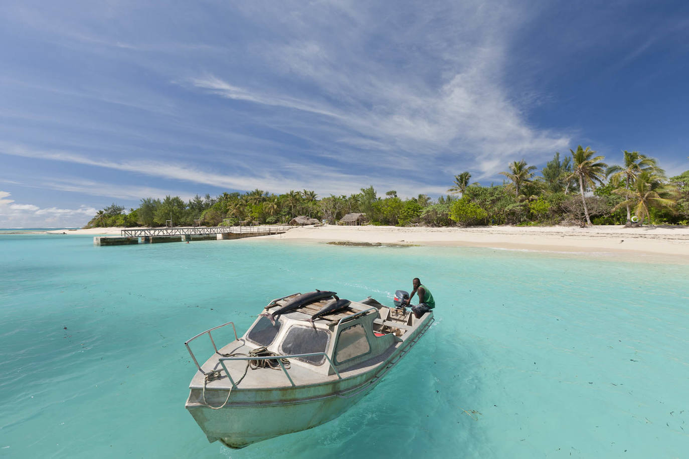 Vanuatu | Este archipiélago, de origen volcánico, se ubica a unos 1.750 km. al este de Australia, 500 km. al noreste de Nueva Caledonia, al oeste de Fiyi y al sur de las Islas Salomón, cerca de Nueva Guinea. 