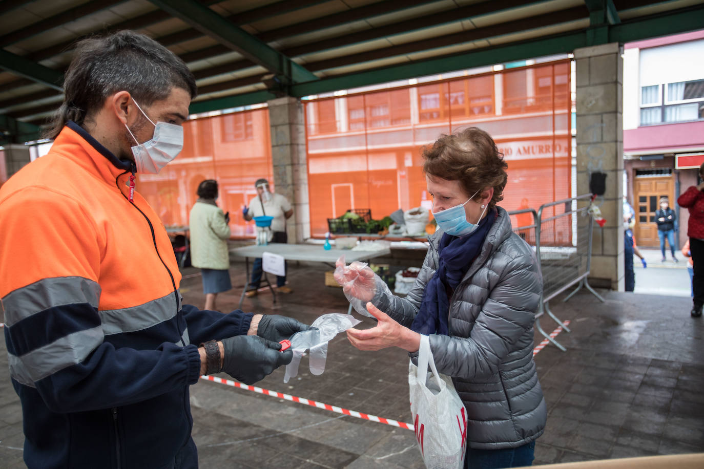 Fotos: Vuelve el mercado de los lunes de Gernika