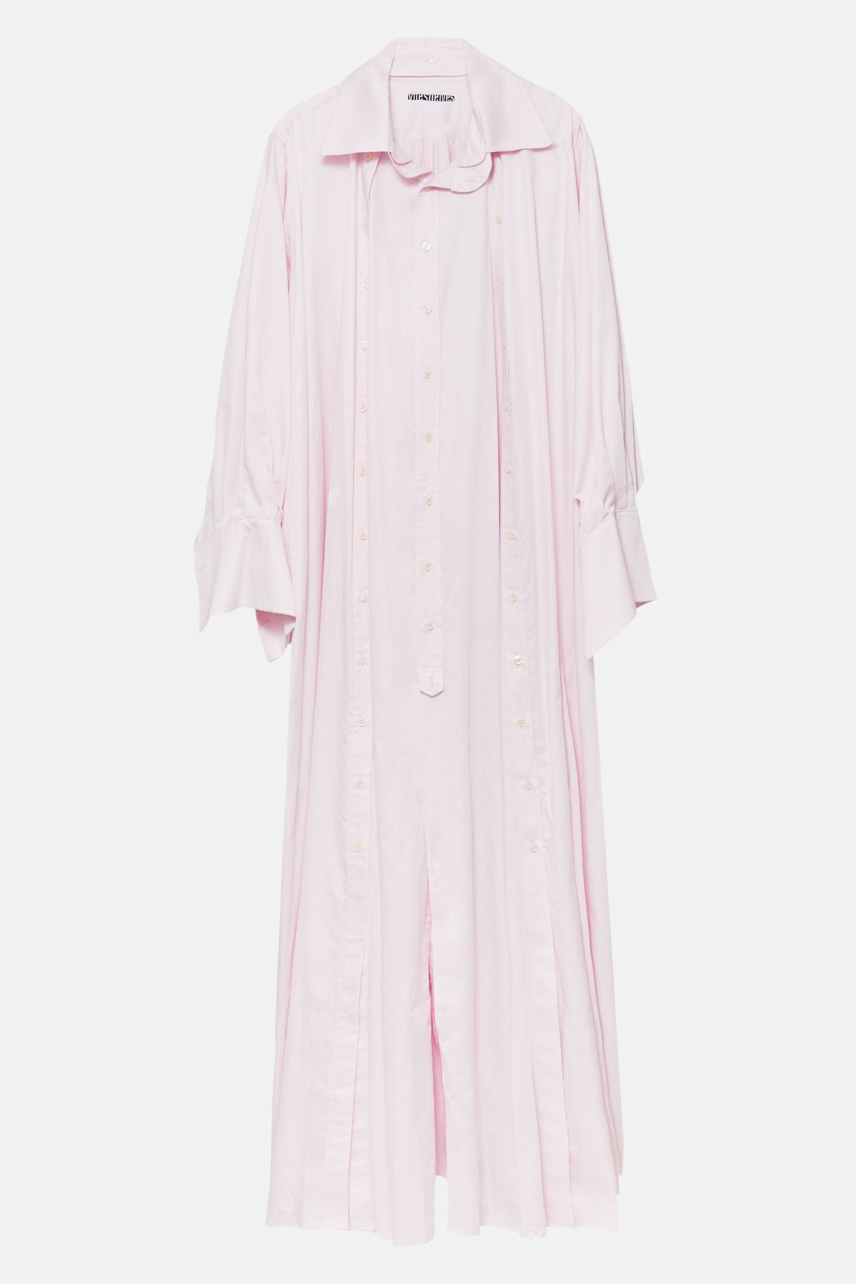 Vestido-camisa, de Ynés Suelves (266 euros en Es Fascinante).