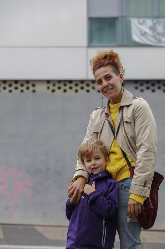 Fotos: Más de 48.000 niños alaveses ya pueden salir a la calle