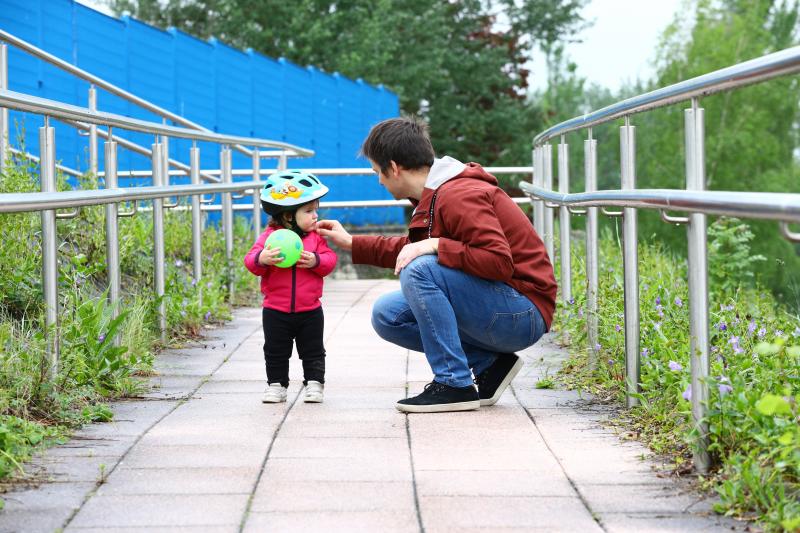 Fotos: Más de 48.000 niños alaveses ya pueden salir a la calle